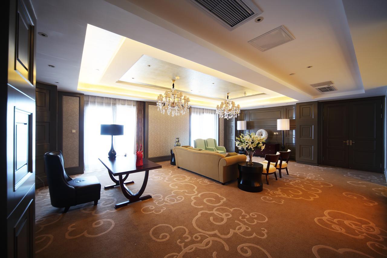 Shenglong Jianguo Hotel Haiyang Hajjang Kültér fotó